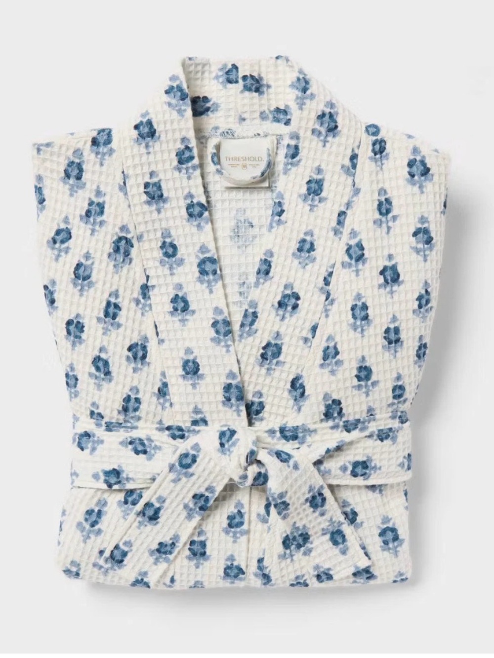 NWOT Threshold Waffle Bath Robe, blue white block print Target, 100% cotton L/XL